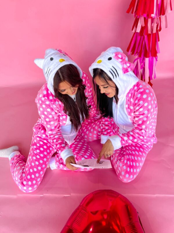 DUO PIJAMA PARA MEJORES AMIGOS, HELLO KITTY🐱 - Image 2