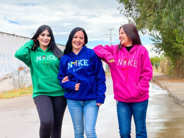 TRIO DE SUDADERAS PARA AMIGAS, LAS CHICAS SUPER PODEROSAS 🌈