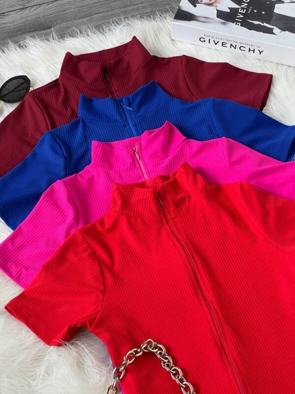 JUMPER - Image 11