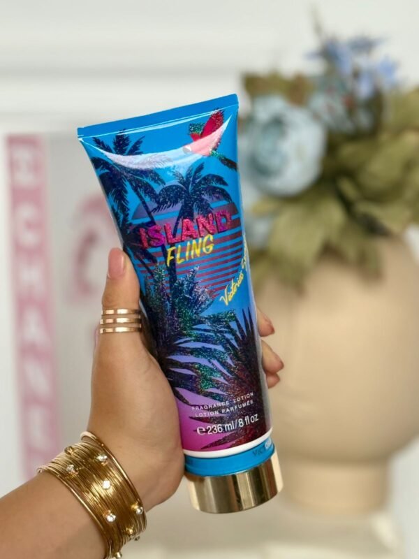 CREMA VS ISLAND FLING