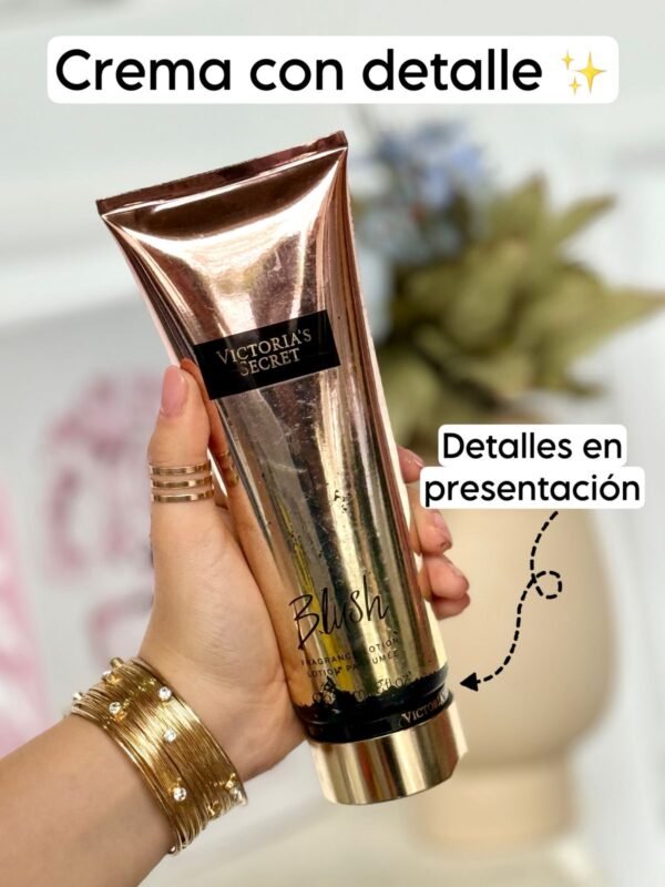 CREMA VS BLUSH