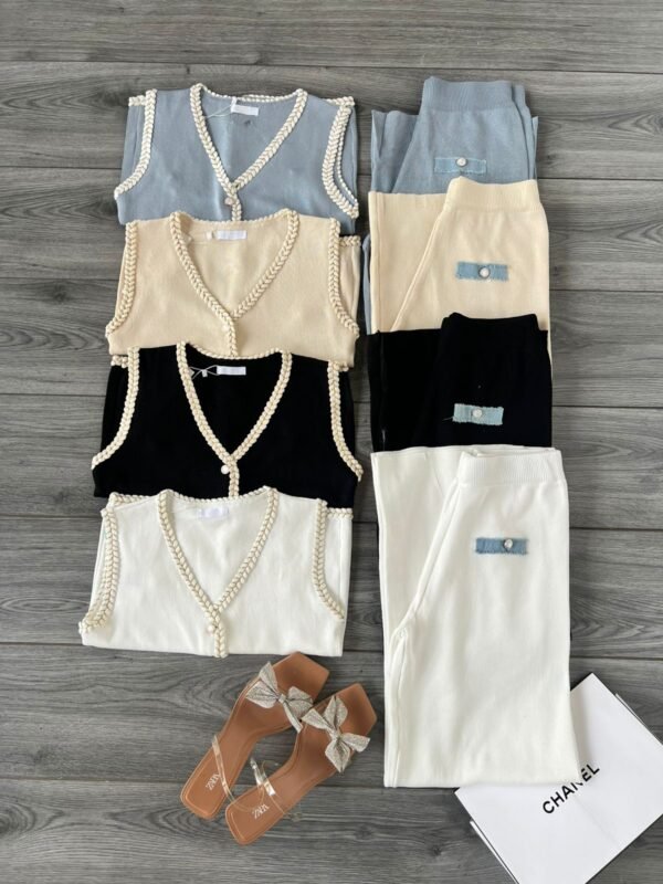 CONJUNTO TEJIDO CON CHALEQUITO - Image 11
