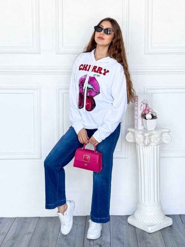 SUDADERA CHERRY CON GORRO - Image 3