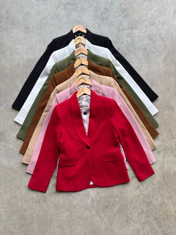 BLAZER CON BOTON NEGRO - Image 16