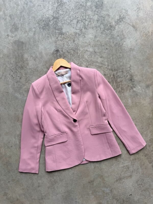 BLAZER CON BOTON NEGRO - Image 13