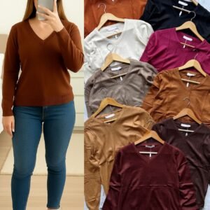 SUETER DE TEJIDO BASICO CUELLO V