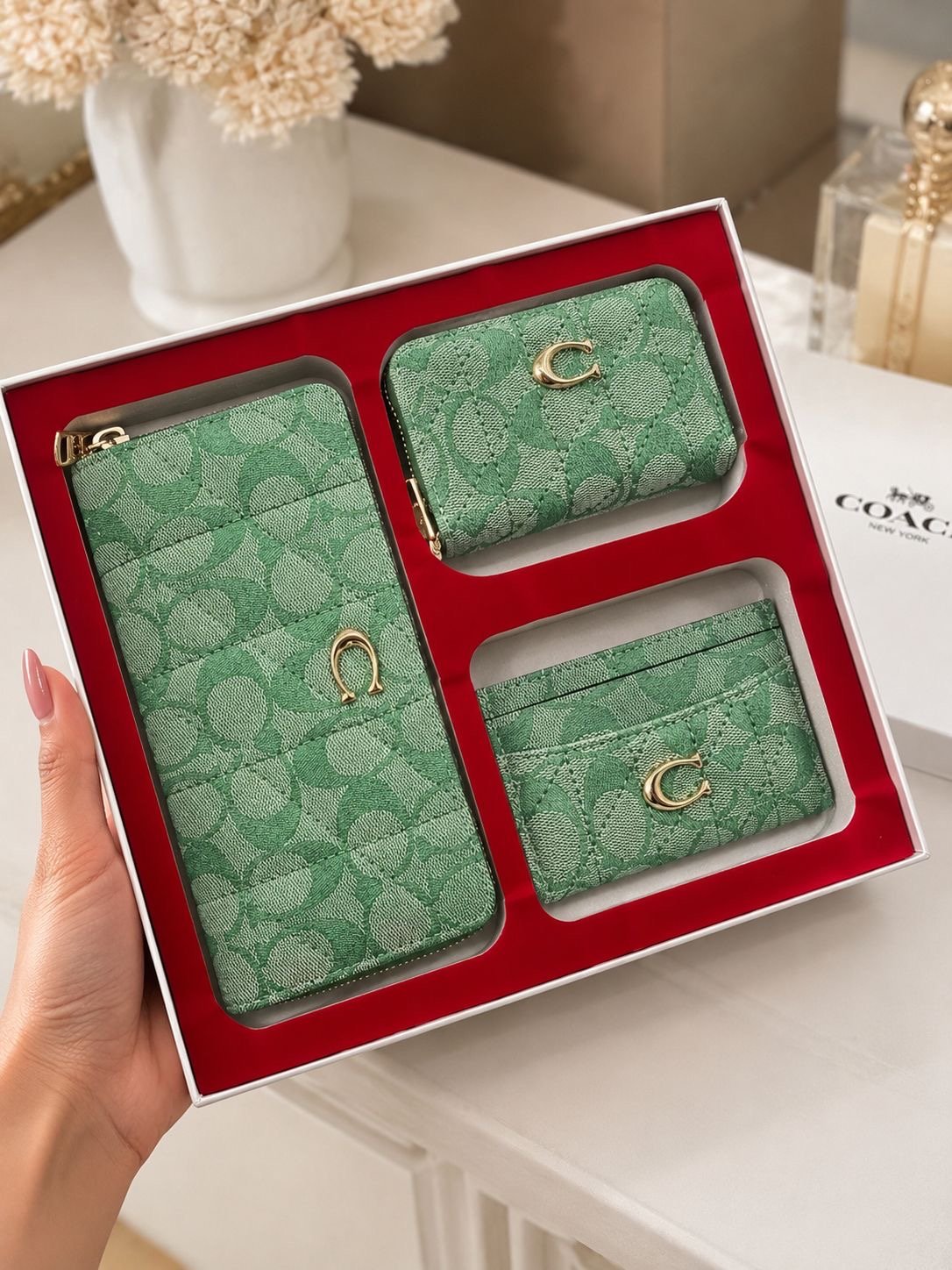 SET DE CARTERA 3 PIEZAS CART+TARJ+MUÑE MOD 1 - Image 6