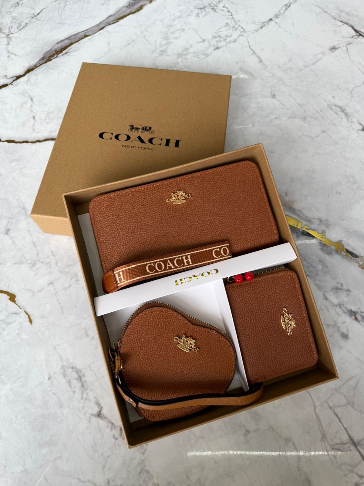 KIT CARTERA+MUÑEQUERA+MONEDERO QB 123 - Image 8