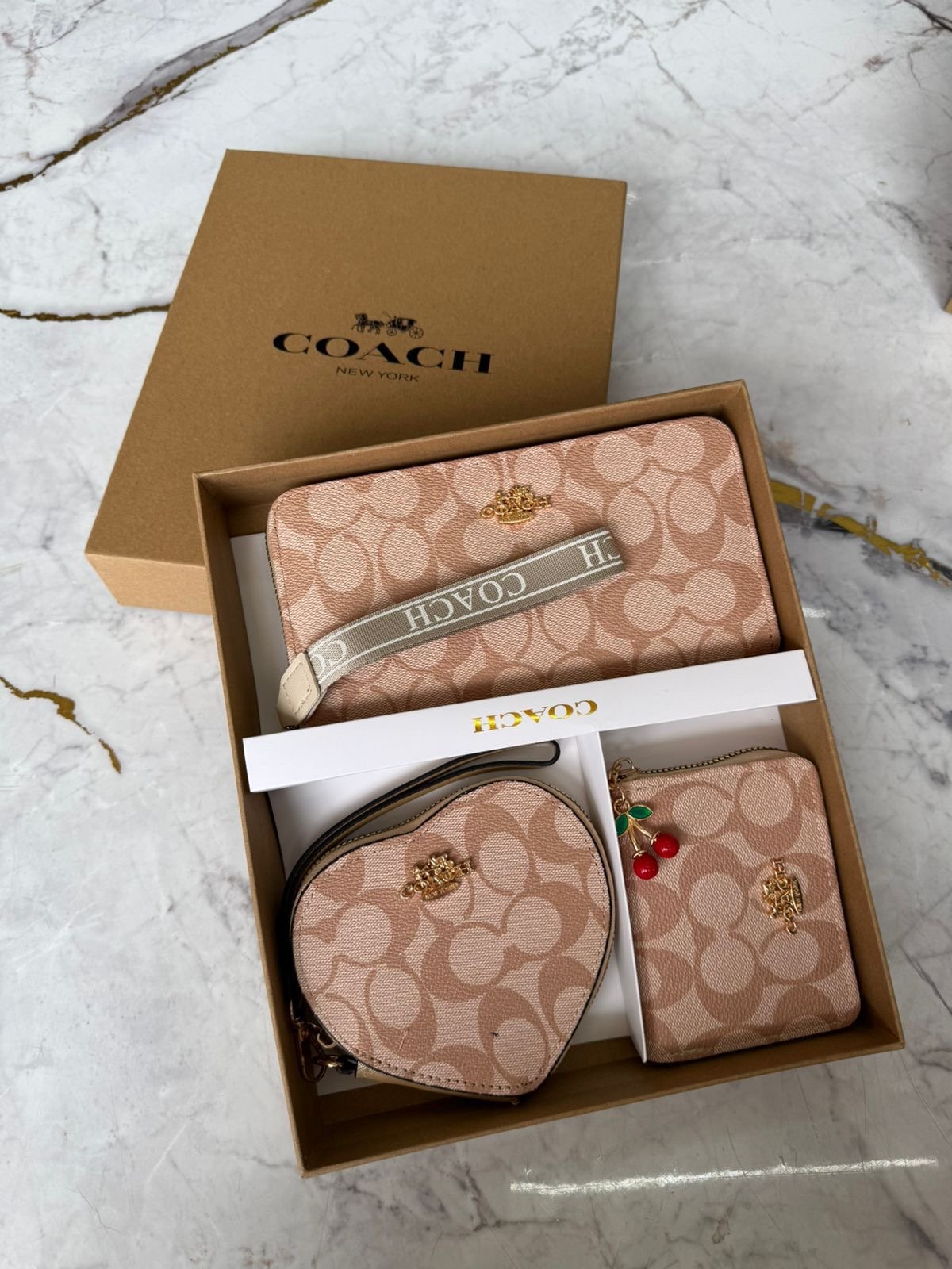 KIT CARTERA+MUÑEQUERA+MONEDERO QB 123 - Image 10