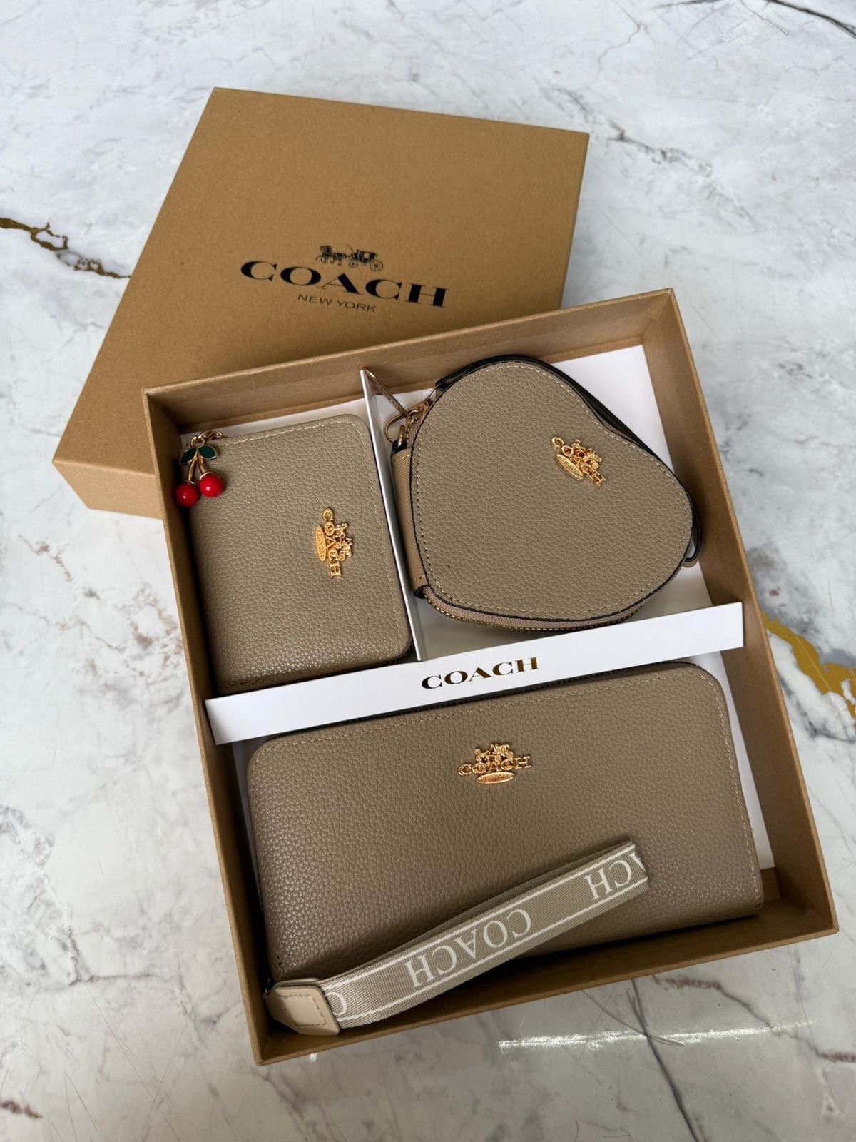 KIT CARTERA+MUÑEQUERA+MONEDERO QB 123 - Image 7