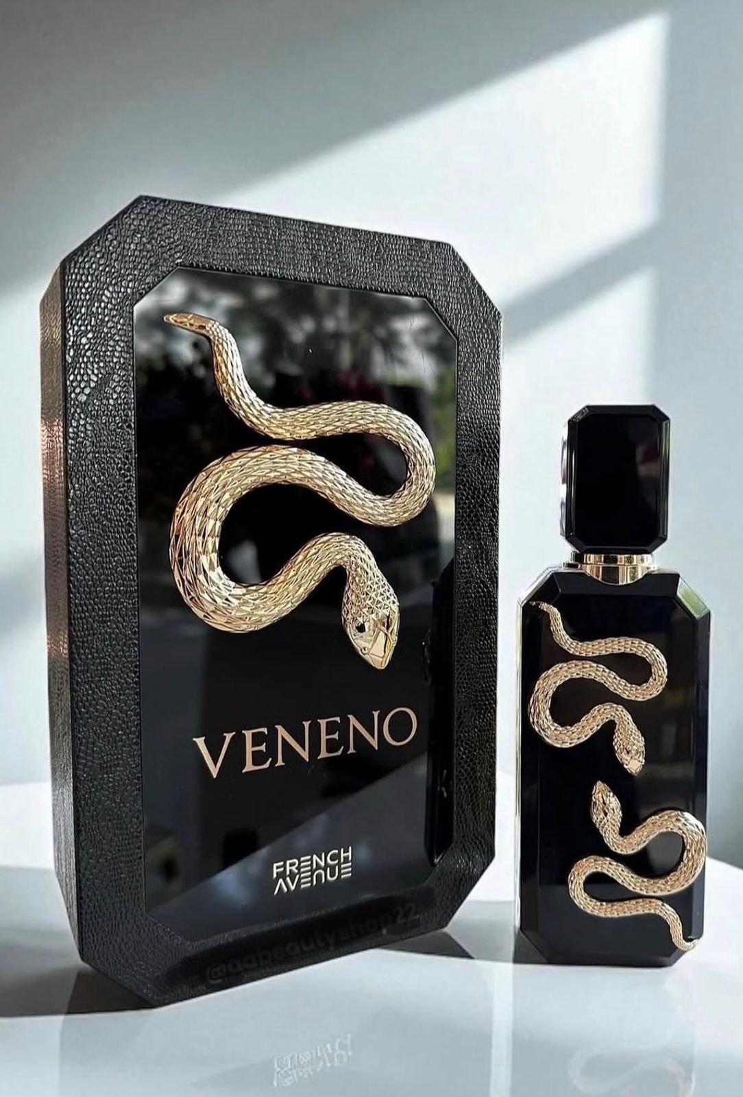 PERFUME ARABE DAMA VENNENO BLACK