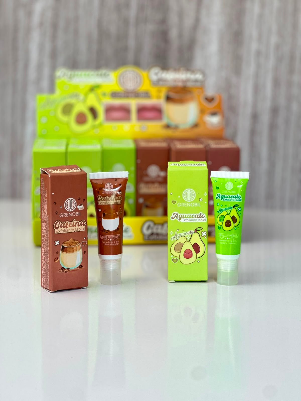 LABIALES EXFOLIANTES DE CAFE Y AGUACATE